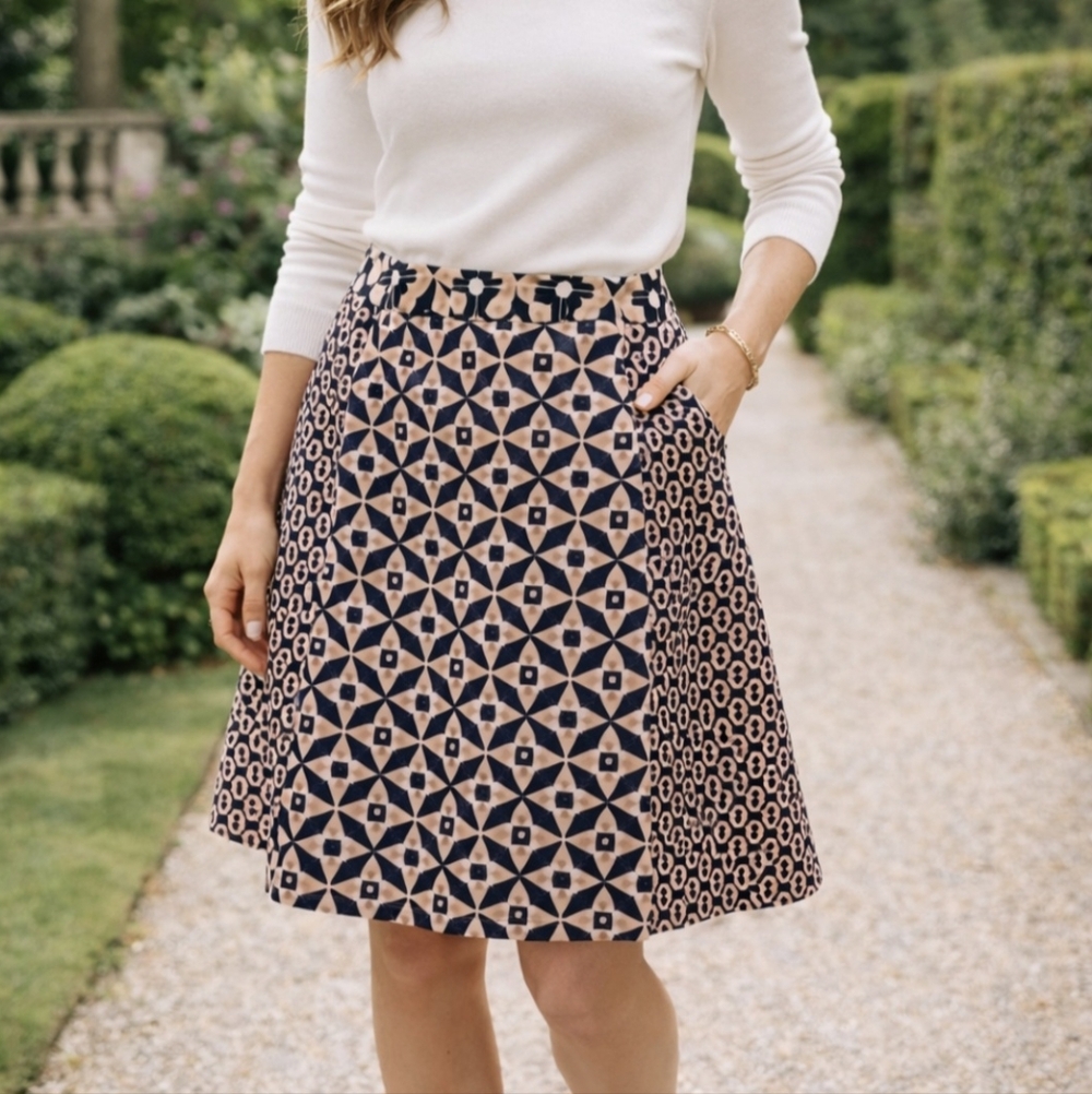 Boden Womens A Line Skirt Size 10R 10 Regular Geometric Preppy Classic Modest